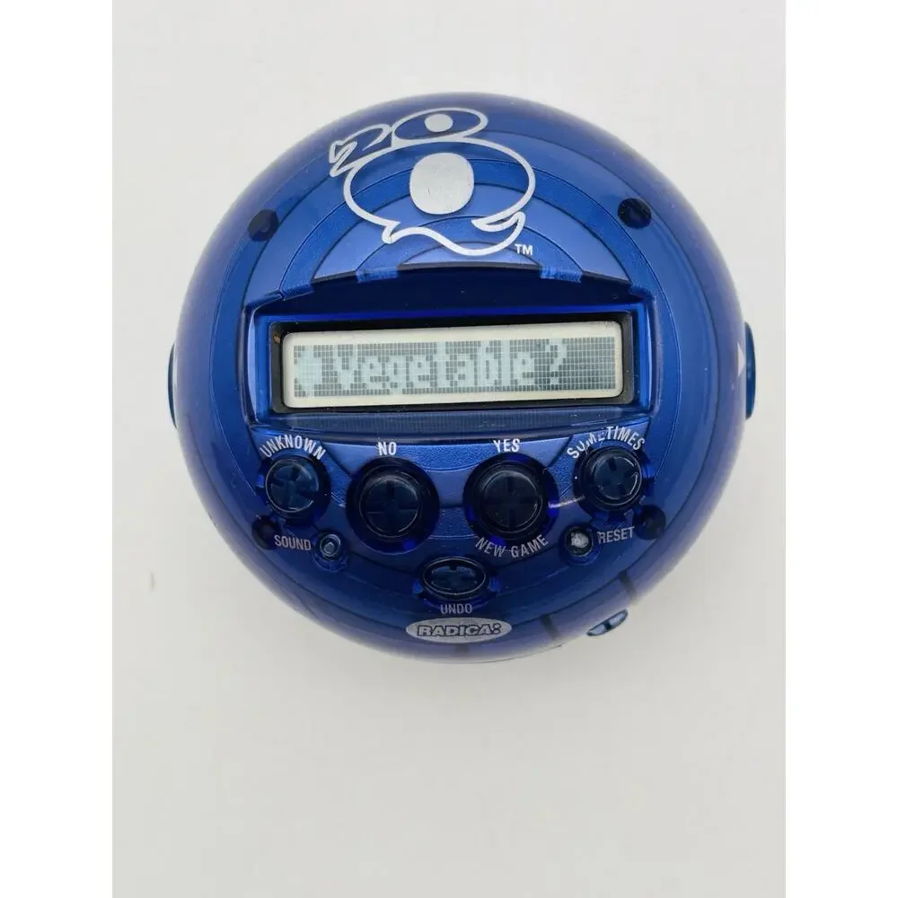 RADICA Handheld Game 20Q Battery Operated Blue 20 Questions 2009 Tested Works